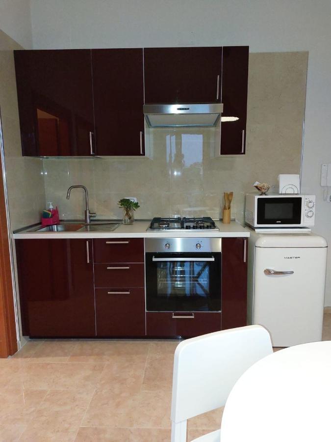 Esther Guest House Castel Volturno Buitenkant foto